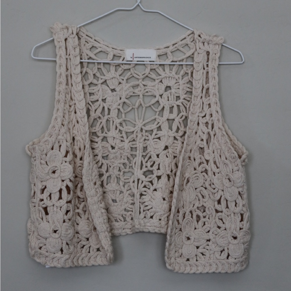 Anthropologie - floral crochet vest